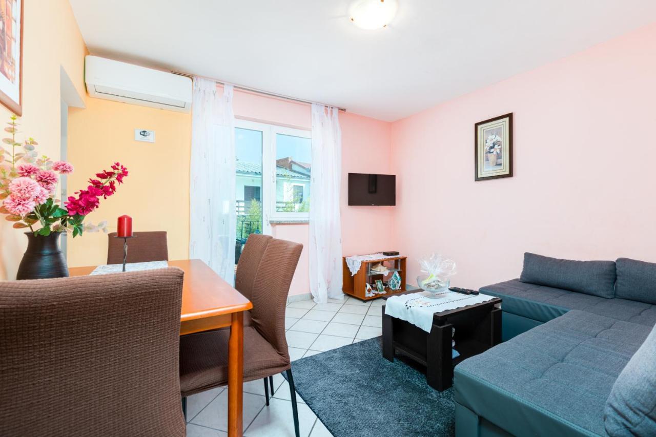 Apartment Ivica Punat Esterno foto